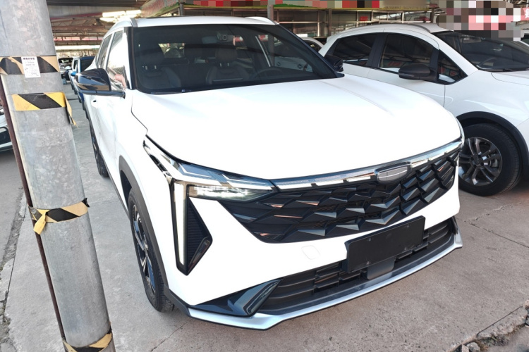 吉利汽车 2023款 博越COOL 1.5TD 智联型车身外观3