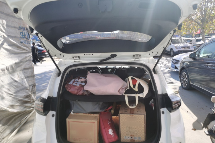 长安CS15 2019款 1.5L 手动进取型 国VI机舱底盘23