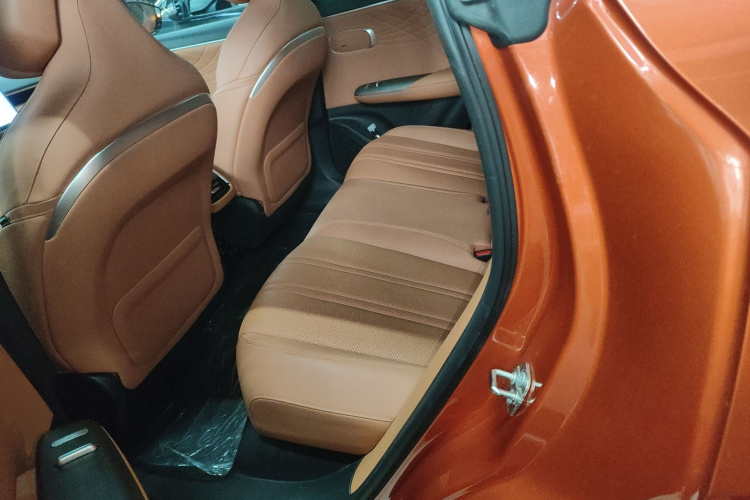 深蓝汽车 深蓝S07 2024款 215Max 乾崑智驾ADS SE增程版中控内饰21