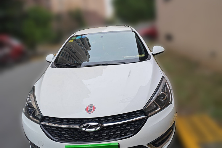 奇瑞 艾瑞泽5 2016款 1.5L CVT领潮版车身外观6001