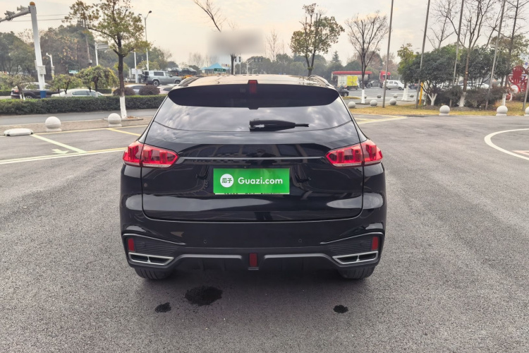 魏牌 VV5 2021款 1.5T 两驱智先锋车身外观6003