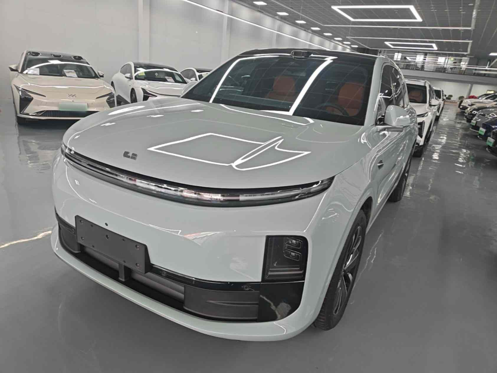 理想汽车 理想L6 2025款 Pro 智能焕新版(2)
