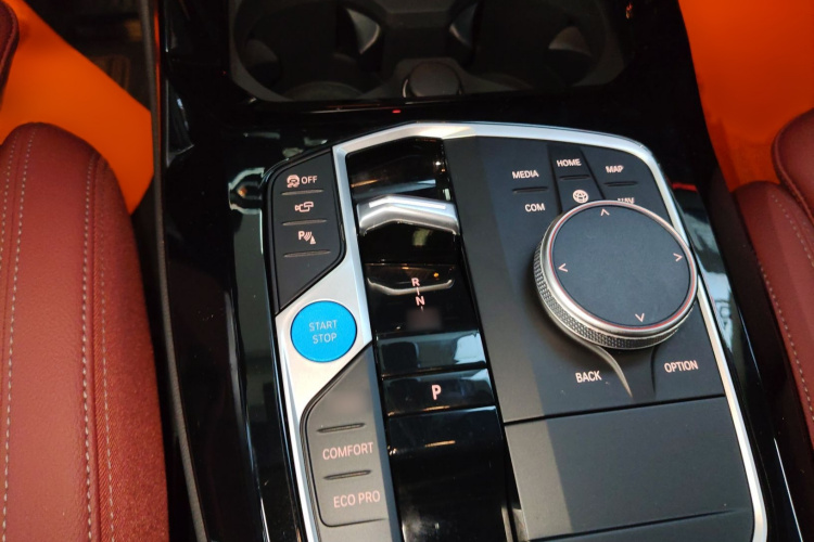 宝马iX3 2024款 创领型局部细节18