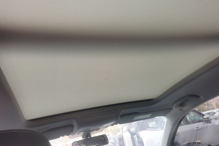 大众 途观L 2024款 330TSI 自动两驱智享版中控内饰22