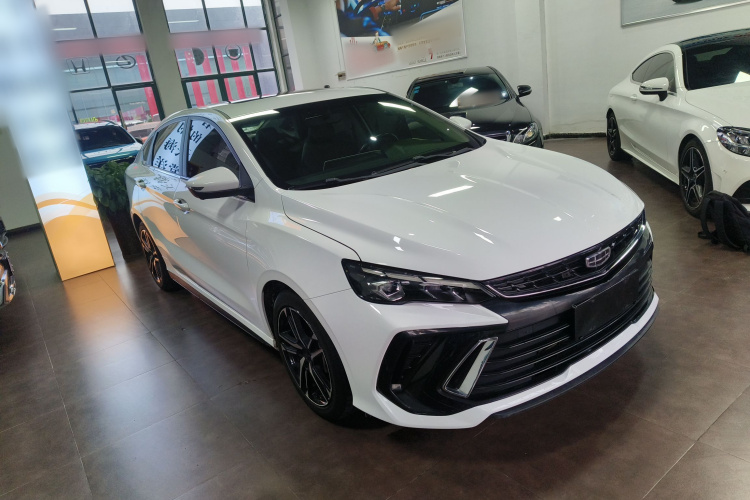 吉利汽车 2022款 缤瑞COOL 1.5T DCT电掣版车身外观3