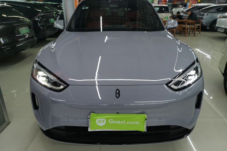 鸿蒙智行 问界M5 2025款 增程   Ultra 四驱版车身外观2