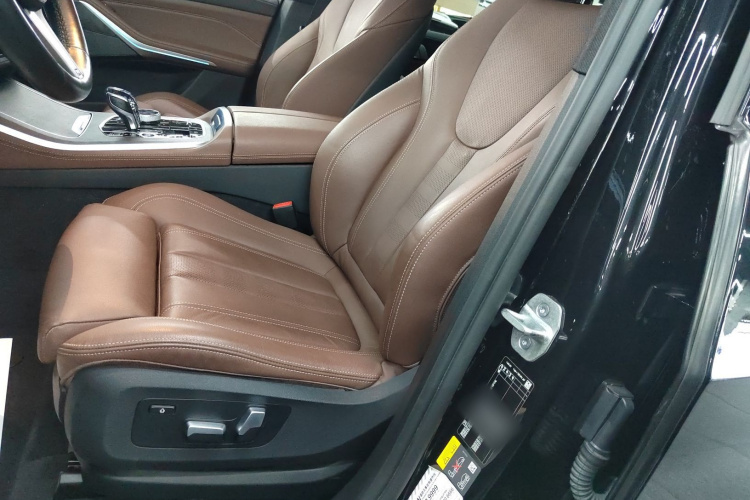 宝马X5新能源(进口) 2021款 改款 xDrive45e M运动套装中控内饰19