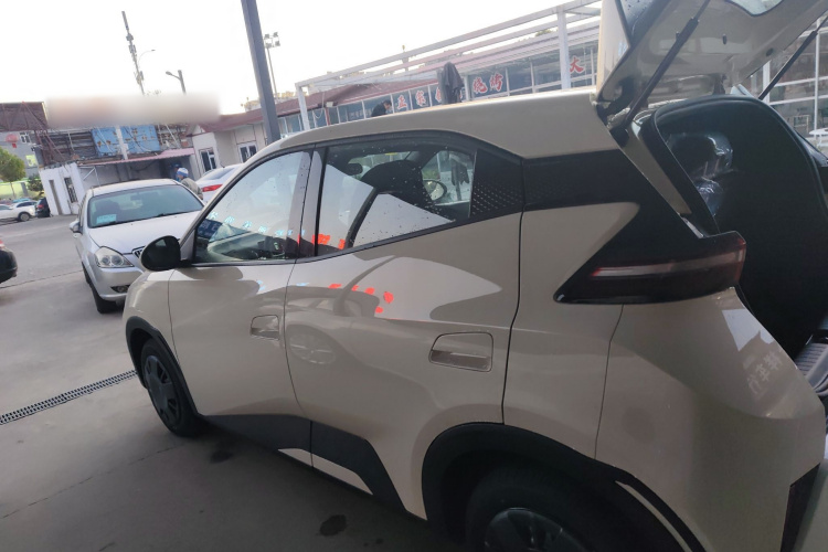 比亚迪 海鸥 2024款 荣耀版 305km 活力版车身外观4