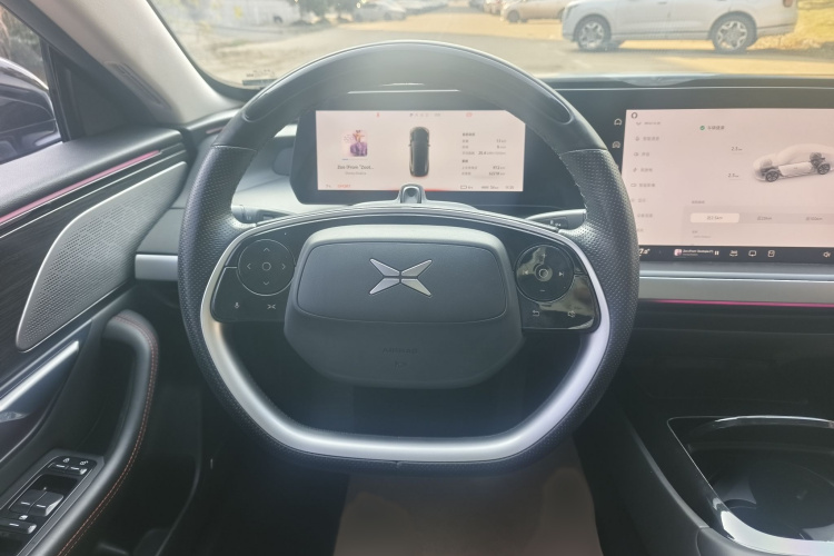 小鹏P7 2021款 480N中控内饰7005