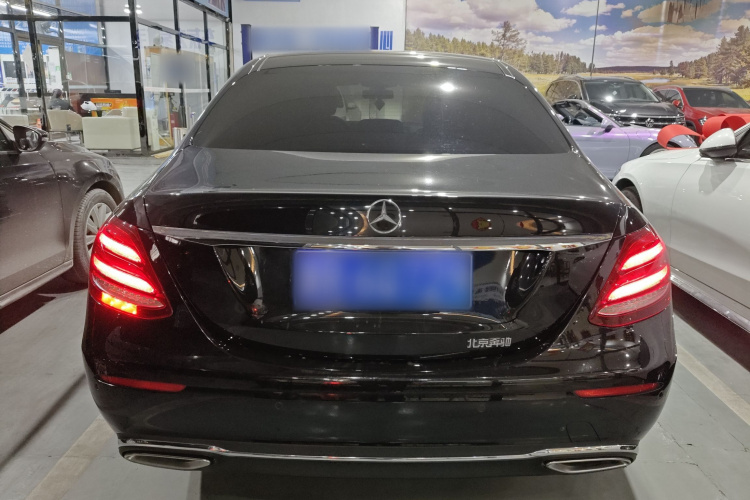 奔驰E级 2020款 E 260 L车身外观6