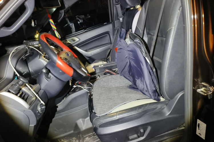 福特 撼路者 2017款 2.0T 汽油自动四驱豪华版 5座中控内饰19