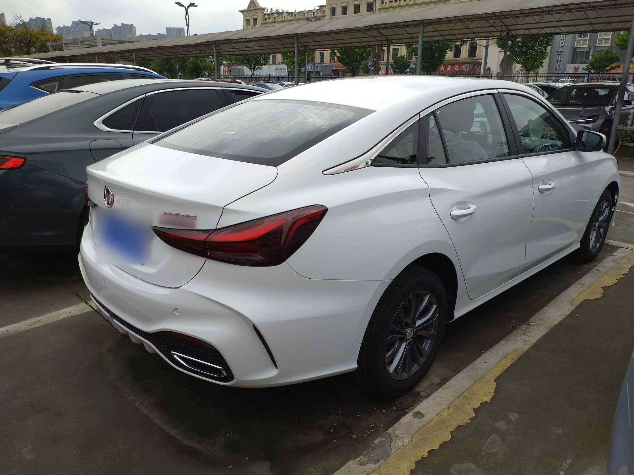 名爵 MG5 2026款 180DVVT 全球豪华版(5)