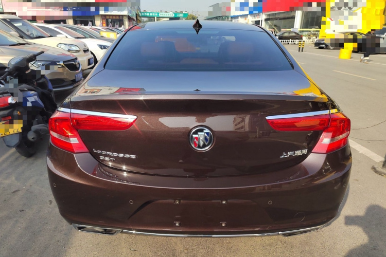 别克 君越 2016款 28T 豪华型车身外观6