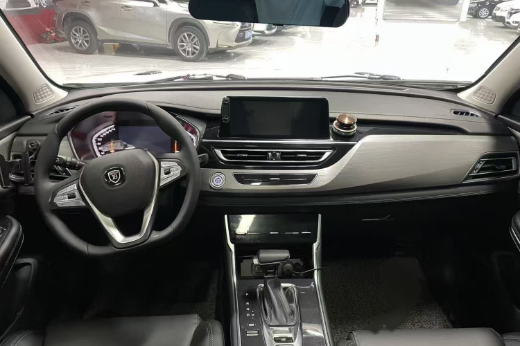长安CS75 2019款 280T DCT百万版 国VI中控内饰7001