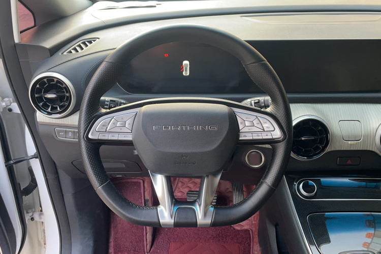 东风风行 风行游艇 2022款 1.5T DCT逐浪版局部细节13