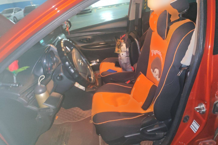 丰田 YARiS L 致炫 2016款 改款 1.5E CVT魅动版局部细节19