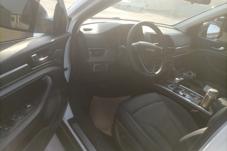 哈弗H6 2018款 红标 运动版 1.5T 自动两驱精英型中控内饰7003