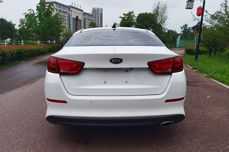 起亚K5 2015款 2.0L 自动GL车身外观6004