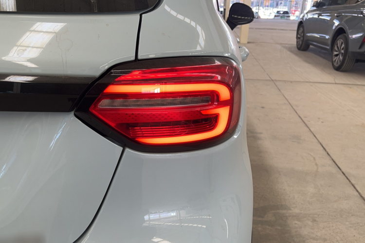 零跑汽车 零跑T03 2024款 310舒享版车身外观6006