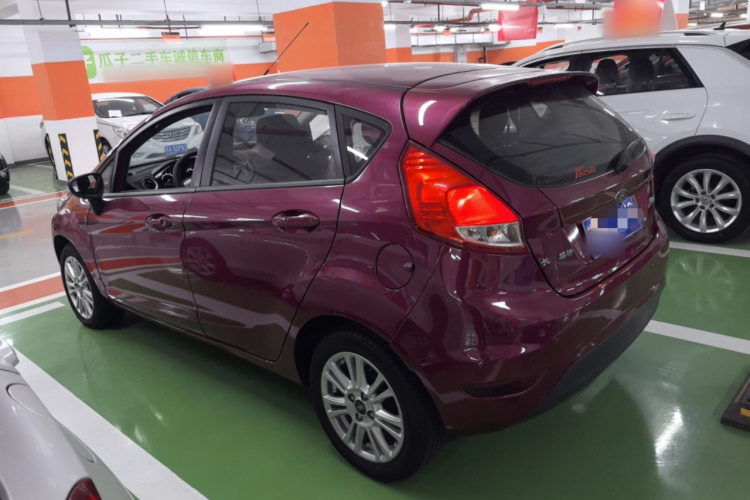 福特 嘉年华 2013款 两厢 1.5L 自动时尚型车身外观6003