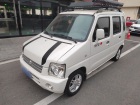 铃木 北斗星 2012款 创业版 1.0L 手动超越型