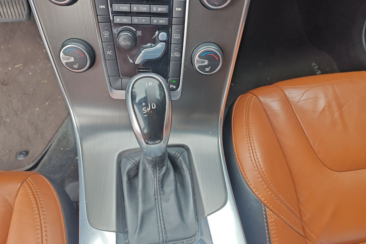 沃尔沃V60 2014款 T5 智雅版局部细节18