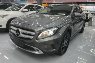 奔驰GLA 2016款 GLA 220 4MATIC 时尚型