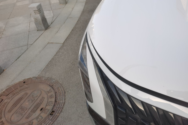 北京现代ix35 2023款 沐飒 2.0L 豪华版DLX车身外观8