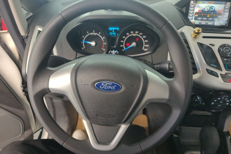 福特 翼搏 2013款 1.5L 自动风尚型中控内饰13