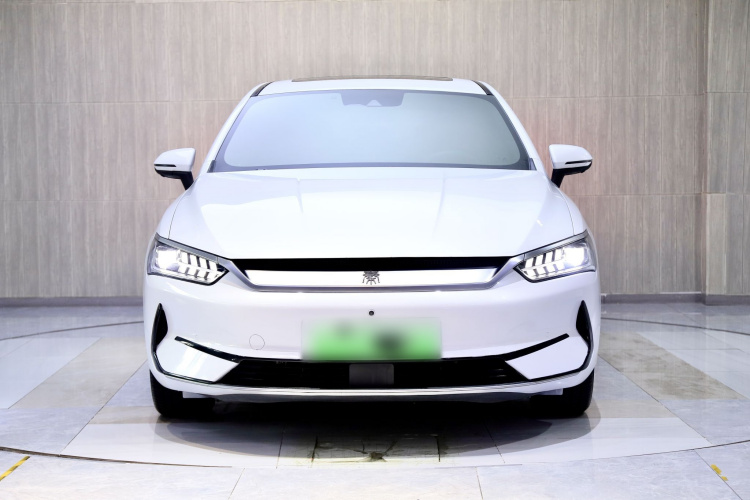 比亚迪 秦PLUS 2021款 EV 500KM 尊贵型车身外观6006