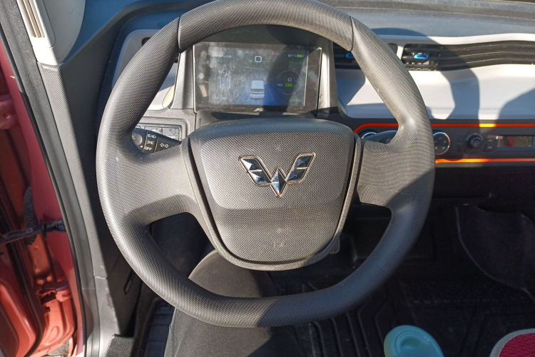 五菱汽车 宏光MINIEV 2020款 自在款 三元锂中控内饰13