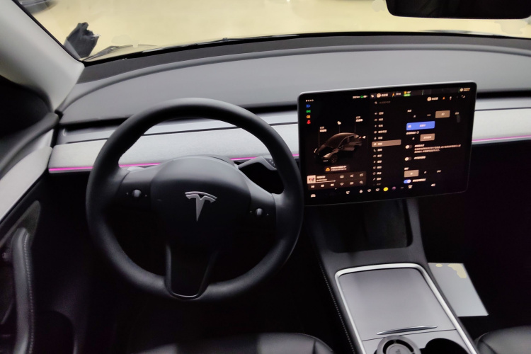 特斯拉 Model Y 2023款 后轮驱动版局部细节13