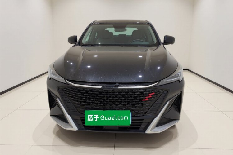 长安欧尚X5 PLUS 2023款 改款 1.5T DCT领航型车身外观2