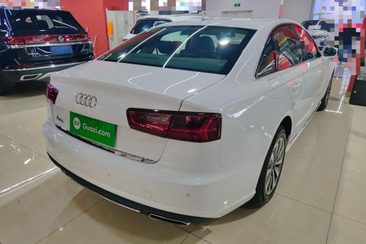 奥迪A6L 2017款 TFSI 舒适型车身外观7