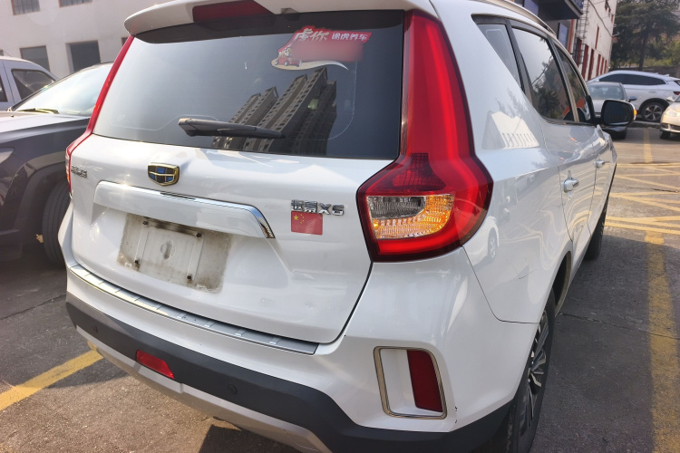 吉利汽车 远景X6 2016款 1.3T CVT豪华型车身外观6005