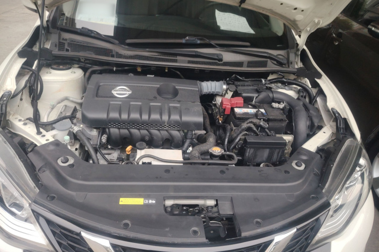 日产 骐达TIIDA 2020款 1.6L CVT酷动版机舱底盘24