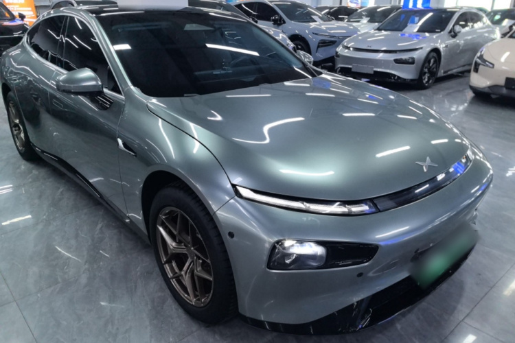 小鹏P7 2023款 P7i 702 Pro车身外观6002