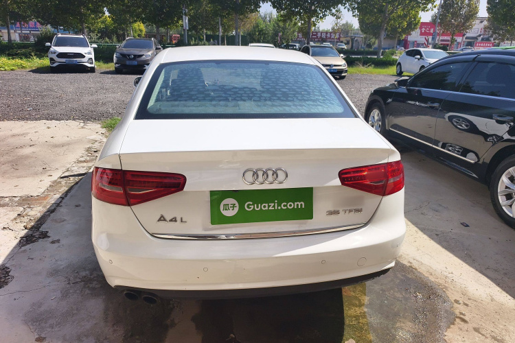 奥迪A4L 2015款 35 TFSI 自动标准型车身外观6004