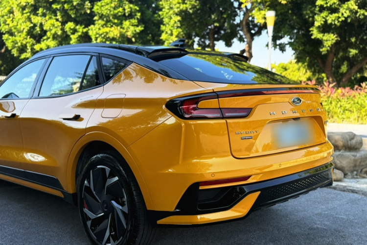 福特 蒙迪欧 2024款 2.0T E-混动运动版 ST-Line车身外观6011