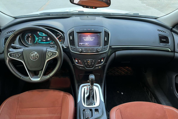 别克 君威 2015款 1.6T 精英技术型中控内饰7002