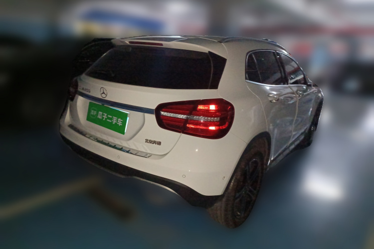 奔驰GLA 2018款 GLA 200 时尚型车身外观6005