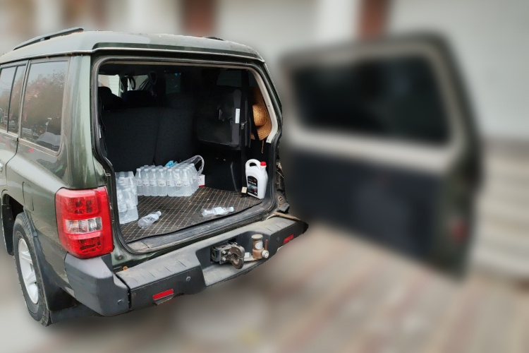 猎豹汽车 猎豹Q6 2015款 2.4L 手动两驱精英型中控内饰23