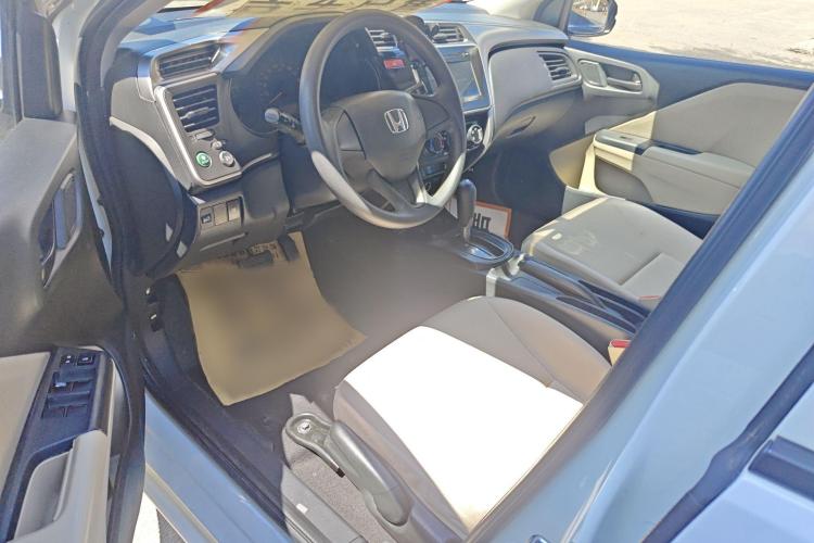 本田 锋范 2017款 1.5L CVT舒适版中控内饰7002