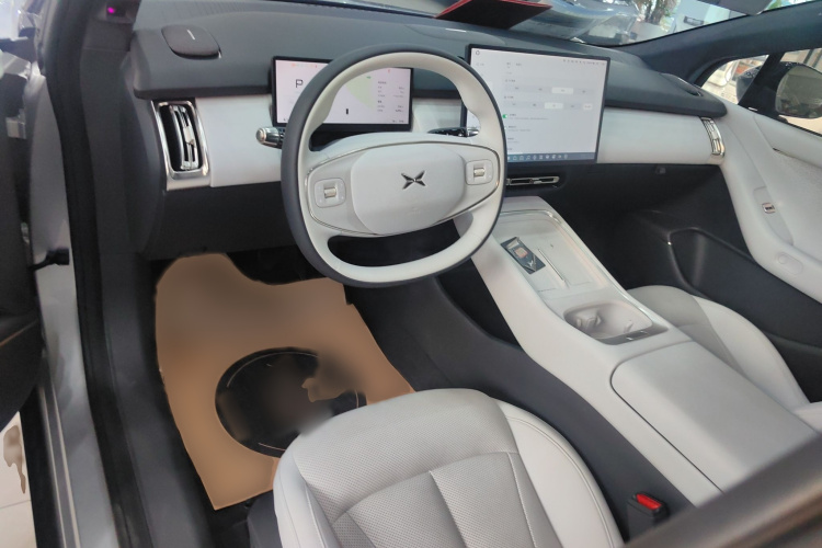 小鹏P7+ 2024款 超长续航 Max中控内饰7002