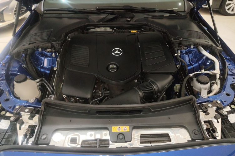 奔驰C级 2022款 改款 C 260 L 运动版局部细节24