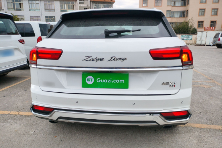 众泰 大迈X7 2018款 2.0T 自动尊贵型车身外观6