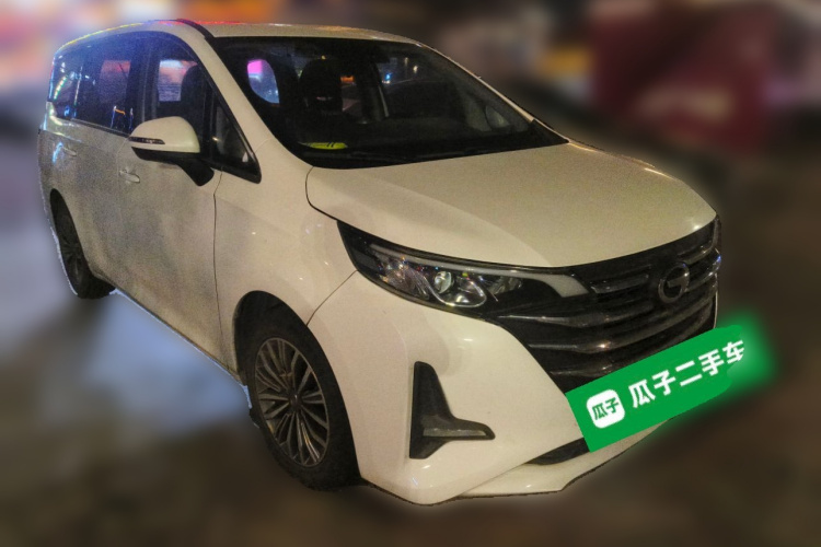 广汽传祺 传祺M6 2019款 270T DCT尊享版（七座）国VI车身外观3