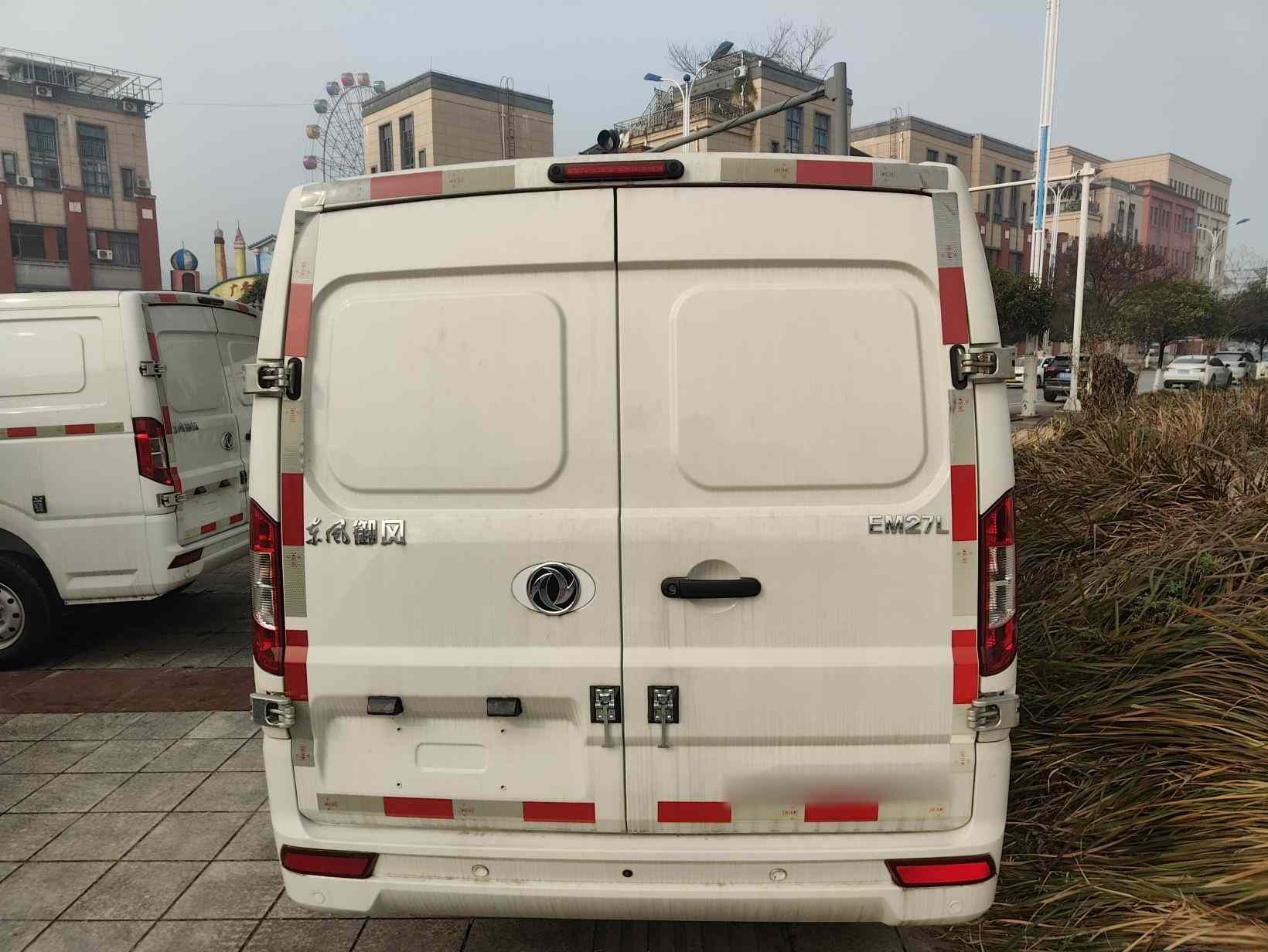 东风 御风EM27 2024款 EM27L 亿纬动力 41.86kWh(4)