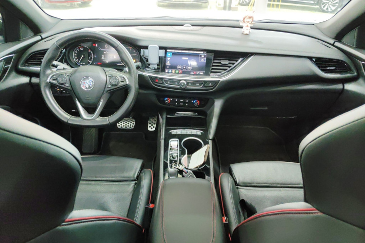 别克 君威 2020款 GS 28T 精英型中控内饰7002