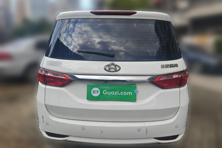 长安凯程 长安欧尚A600 2016款 1.5L 手动豪华型7座车身外观6